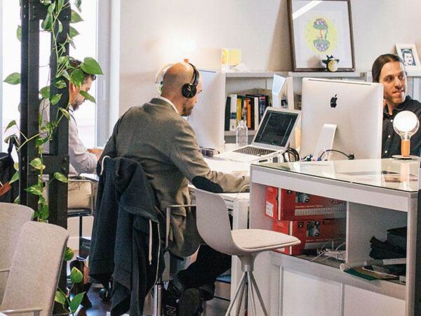 How to Identify and Acquire Top-Performing Investment Properties in 2025